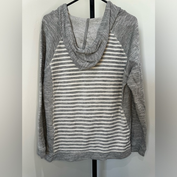 Men’s native code sweater size M - Picture 2 of 5